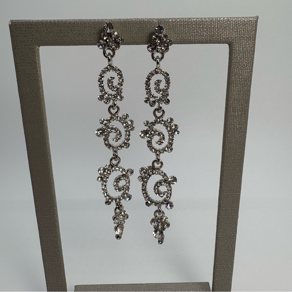 Long Clear Crystal Rhinestone Dangle Earrings in Silver Tone, Brand New